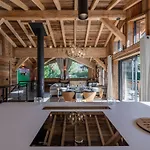 Chalet à Avec Sauna Et Jacuzzi - Fr-1-343-253 *