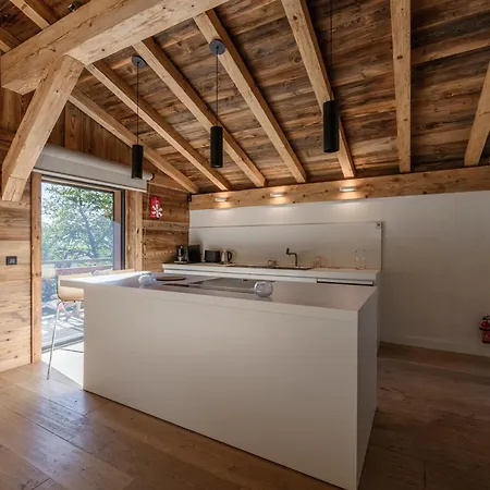 A Avec Sauna Et Jacuzzi - Fr-1-343-253 샬레 *