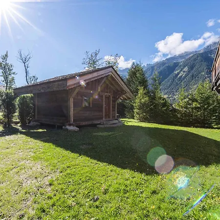 Chalet à Avec Sauna Et Jacuzzi - Fr-1-343-253 Chamonix